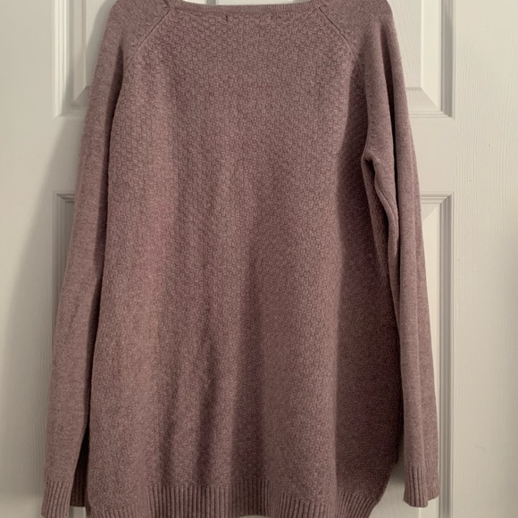 Women’s Cyrus Pullover Sweater Pink Mauve Soft Blend Size Medium - Picture 3 of 5